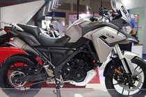 "Xế nổ Tàu” Loncin DS8 Adventure nhái BMW G650GS